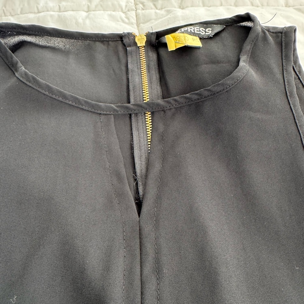 Express Elegant Black Dress with Gold Zipper